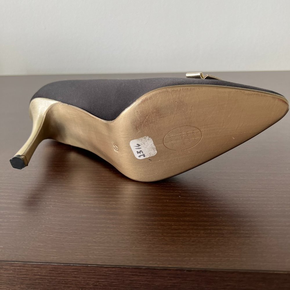 shoes - Picture 2 of 3